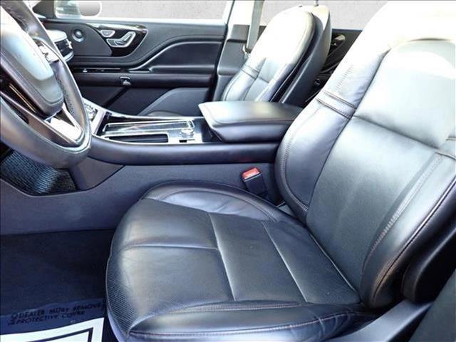 Used 2023 Lincoln Aviator Reserve image 16