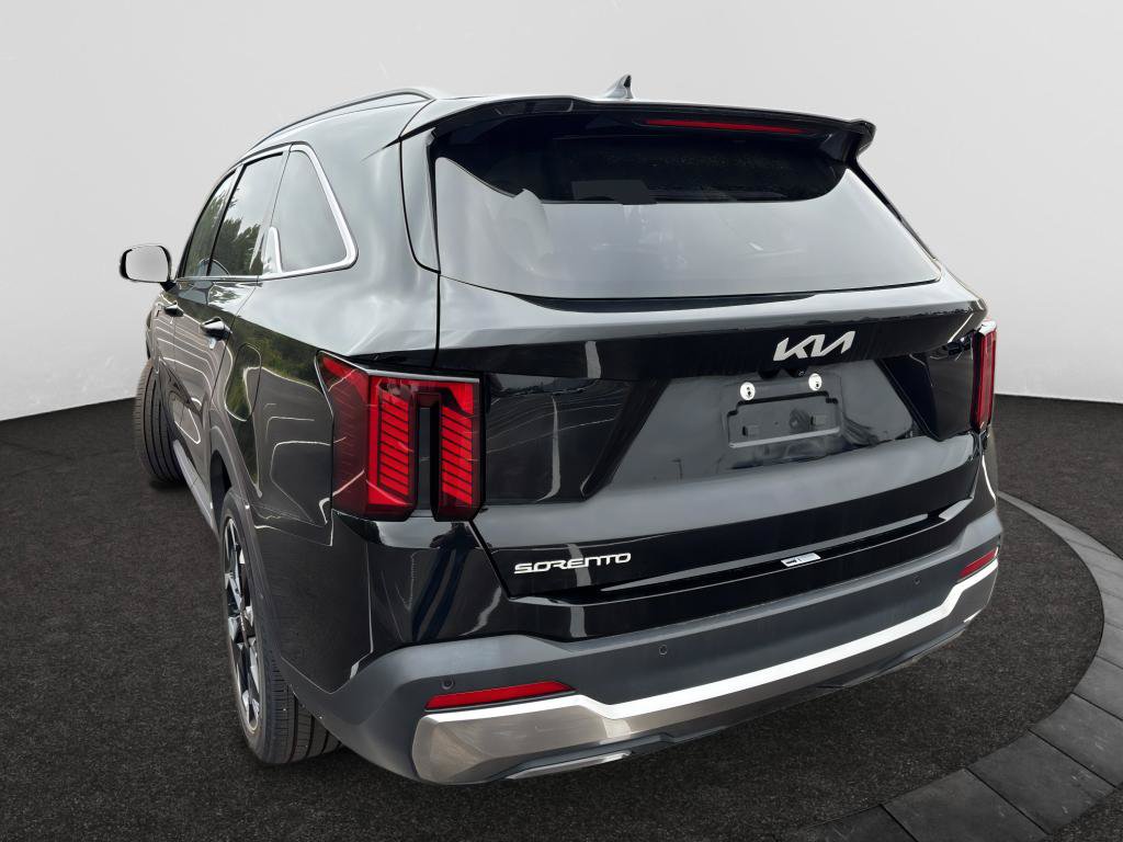 Used 2024 Kia Sorento SX FWD image 7