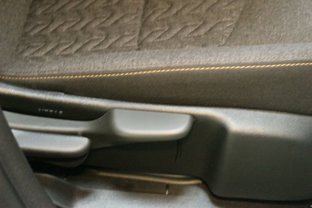 Used 2024 Chevrolet Equinox LT w/ LPO, Floor Liner Package FWD image 12
