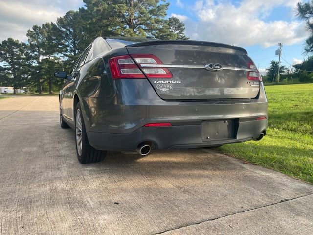 Used 2015 Ford Taurus Limited FWD image 7