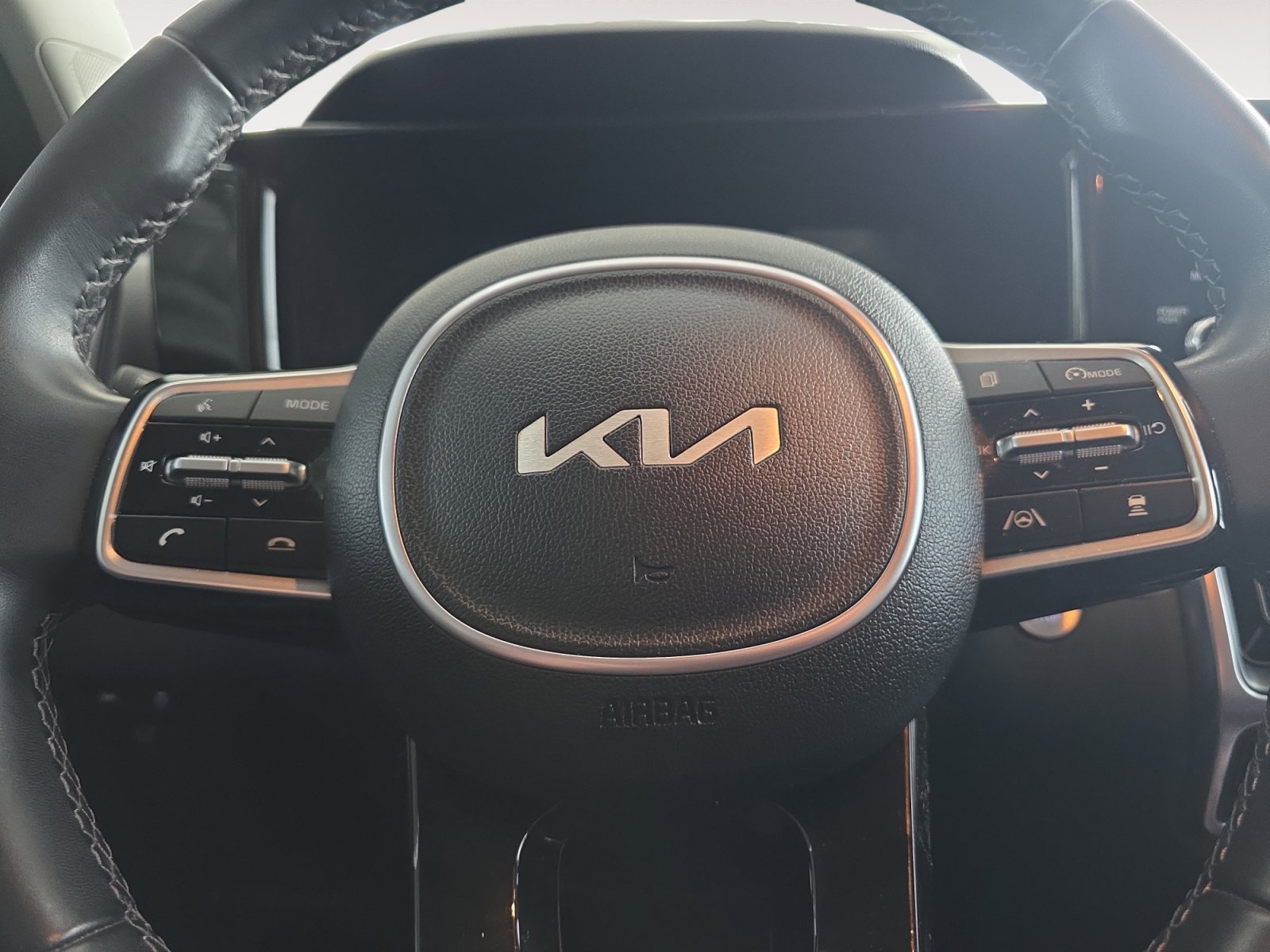 Certified 2023 Kia Sorento EX FWD image 11