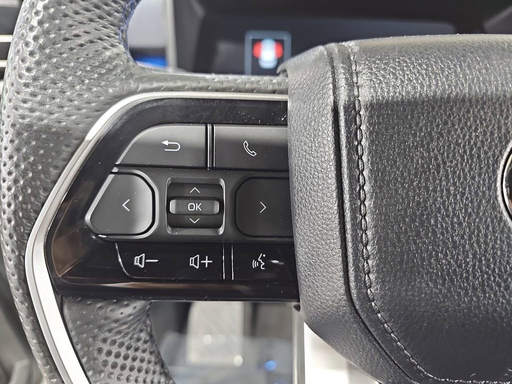 Used 2024 Toyota Sequoia Platinum image 22