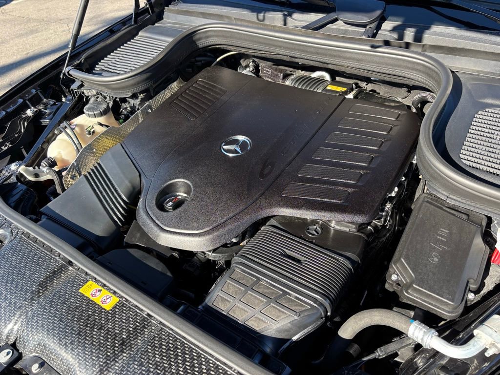 Used 2025 Mercedes-Benz GLE 450 4MATIC image 32