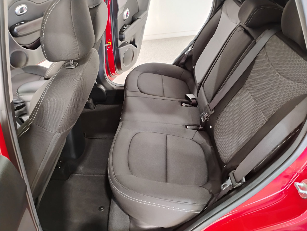 Used 2017 Kia Soul + w/ Designer's Package image 10