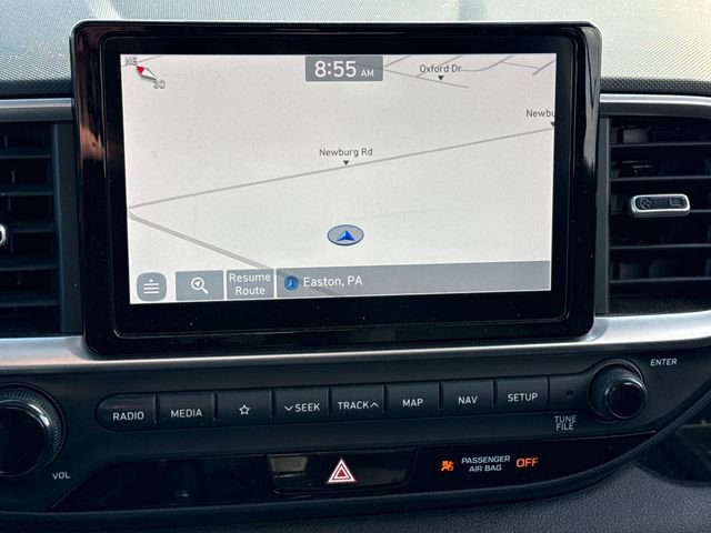 Used 2021 Hyundai Venue SEL w/ Premium Package image 29