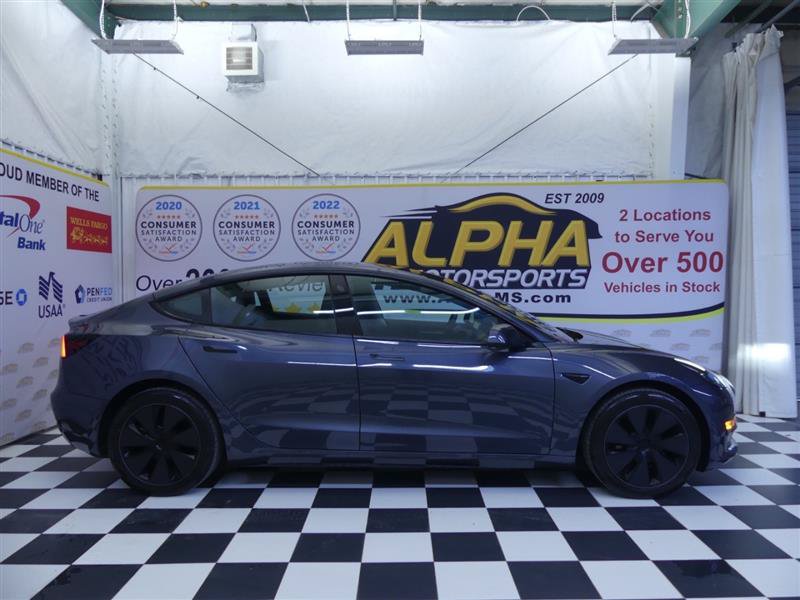 Used 2023 Tesla Model 3 Standard Range RWD image 9