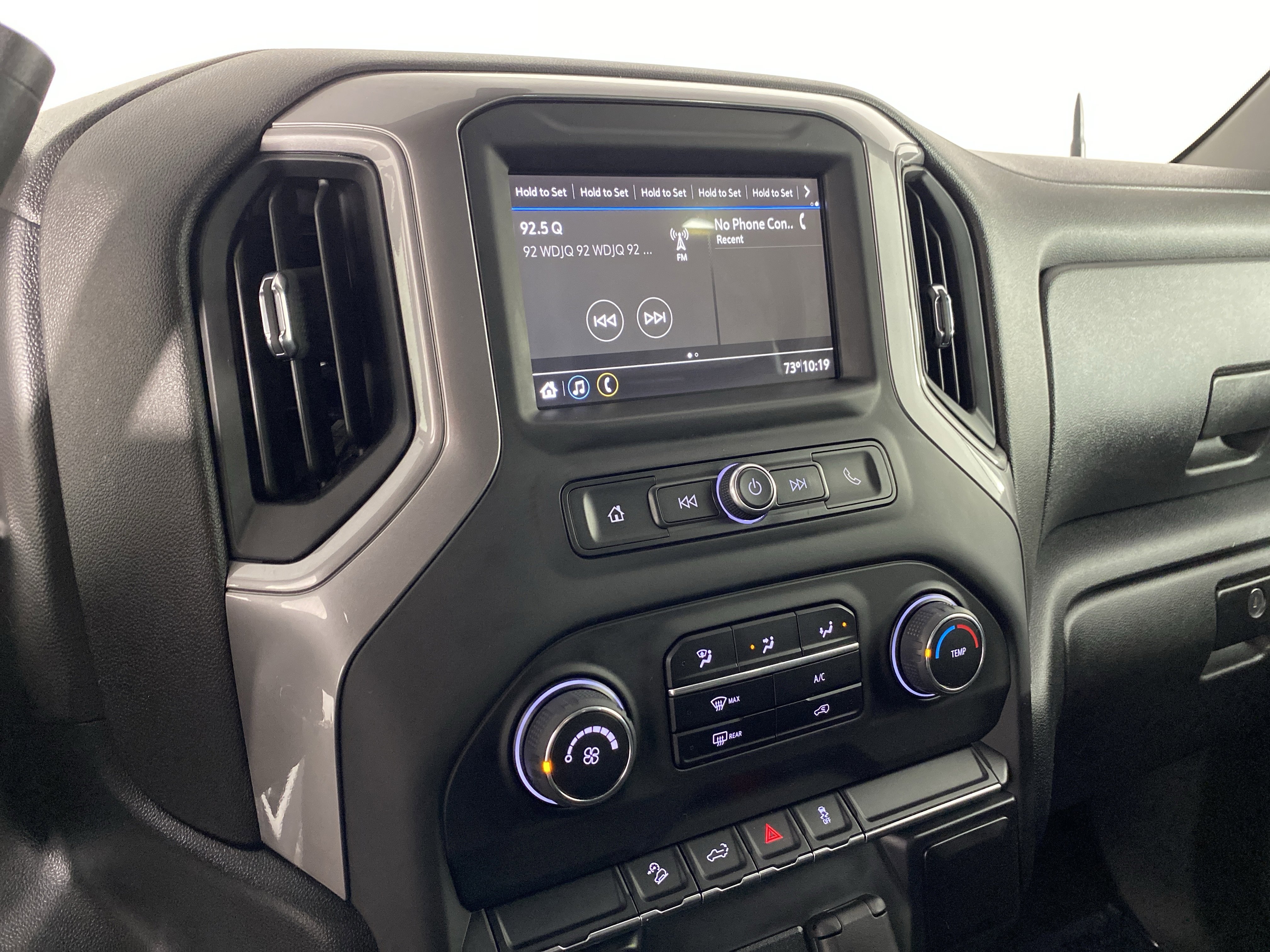 Used 2019 Chevrolet Silverado 1500 Custom Trail Boss w/ Custom Convenience Package AWD/4WD image 25