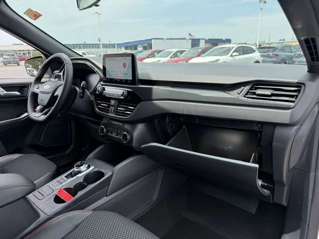 New 2025 Ford Escape ST-Line w/ Cold Weather Package image 12