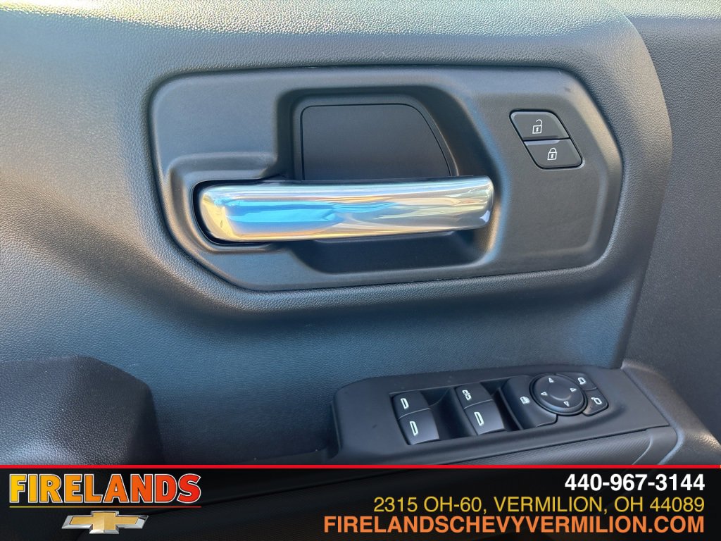 New 2026 Chevrolet Silverado 1500 Custom Trail Boss w/ LPO, Dark Essentials Package image 14