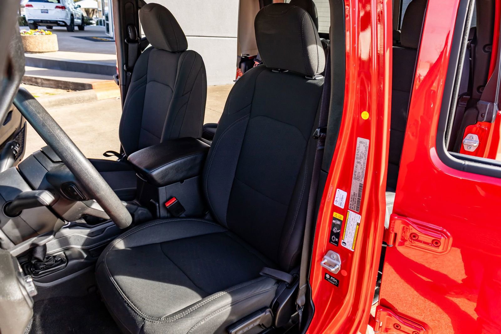 Used 2022 Jeep Gladiator Sport image 29