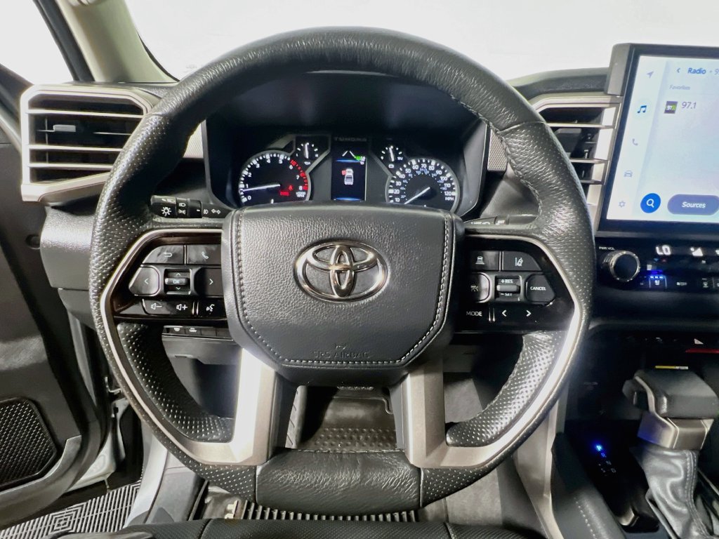 Used 2023 Toyota Tundra Limited AWD/4WD image 15