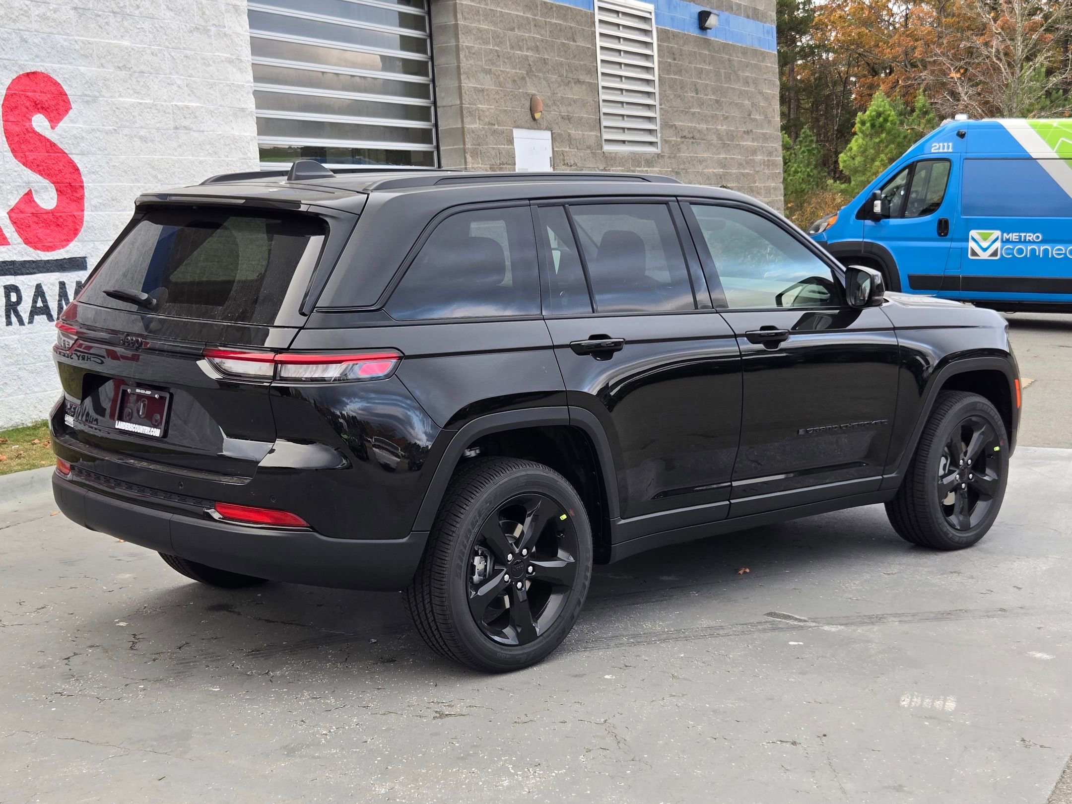 New 2025 Jeep Grand Cherokee image 7