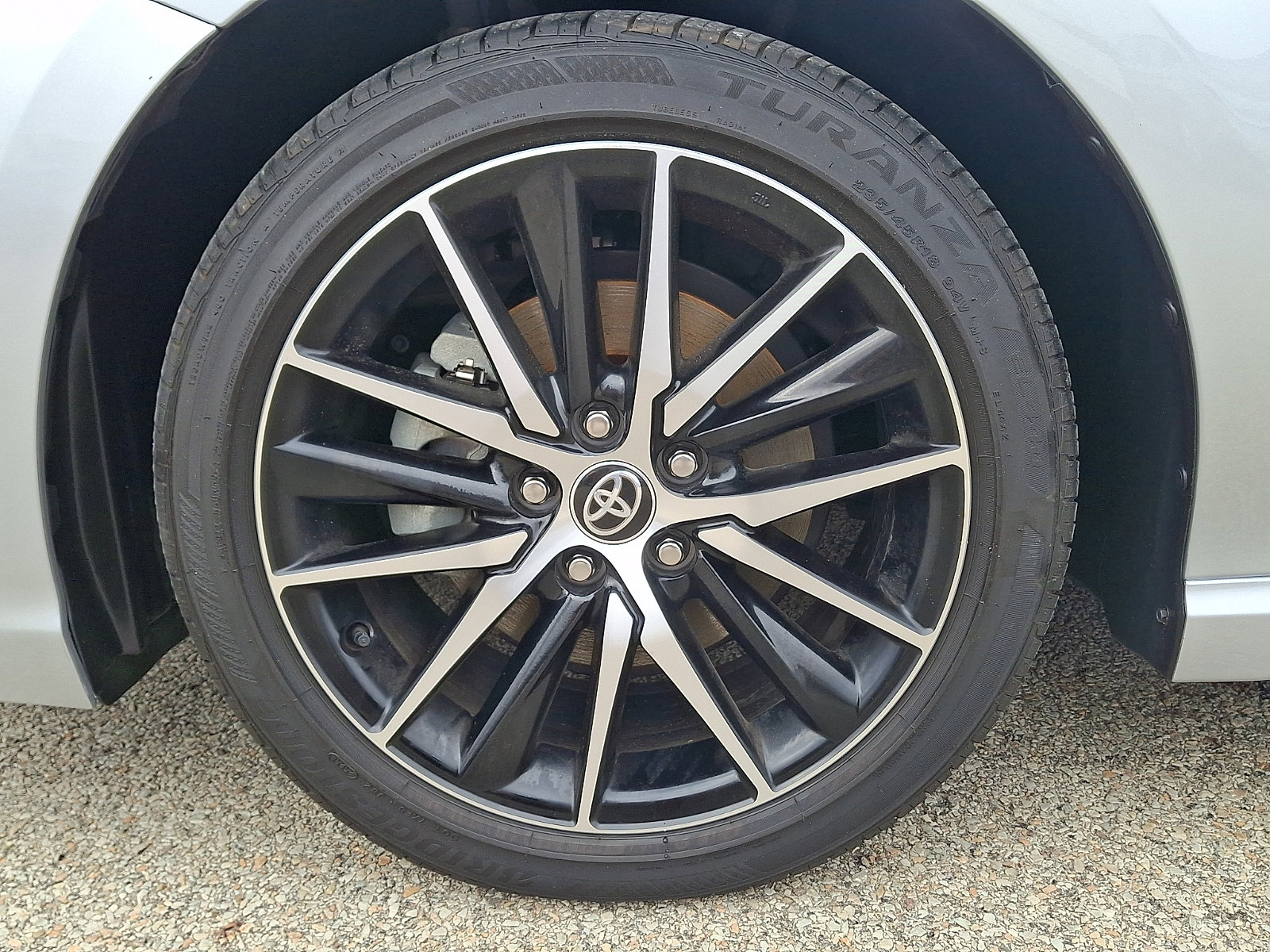 Certified 2024 Toyota Camry SE FWD image 9