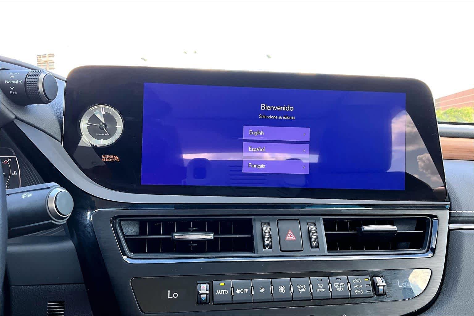 Used 2025 Lexus ES 350 w/ Premium Package FWD image 34