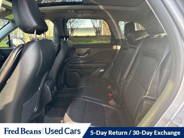 Used 2022 Lincoln Corsair AWD w/ Premium Package image 13