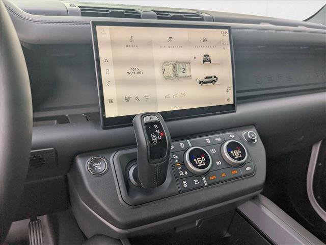 New 2025 Land Rover Defender 110 X-Dynamic SE image 12