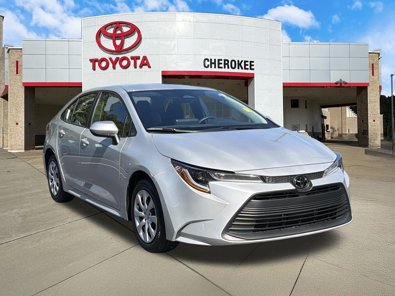Used 2024 Toyota Corolla LE FWD image 7