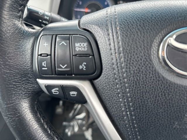Used 2015 Toyota Sienna AWD image 13