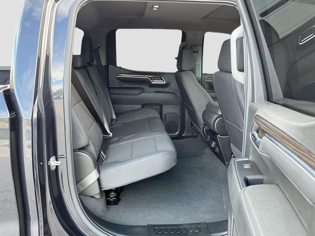 Used 2024 Chevrolet Silverado 1500 RST image 27
