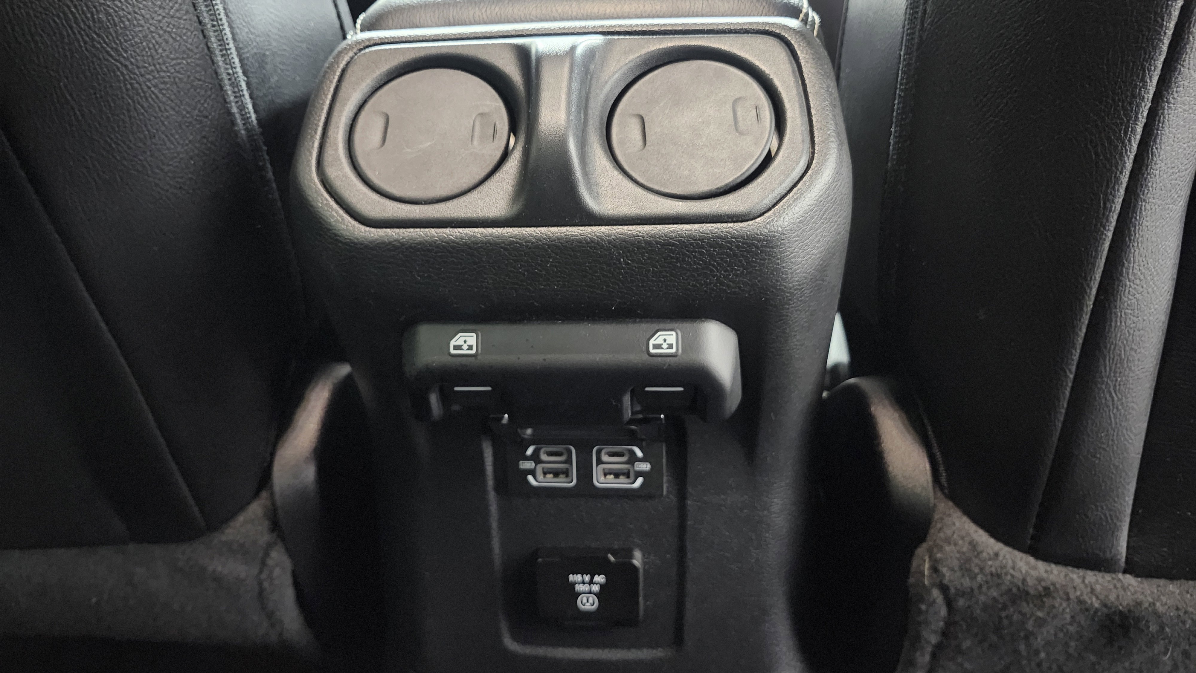 Used 2021 Jeep Wrangler Unlimited Sahara w/ Cold Weather Group image 19