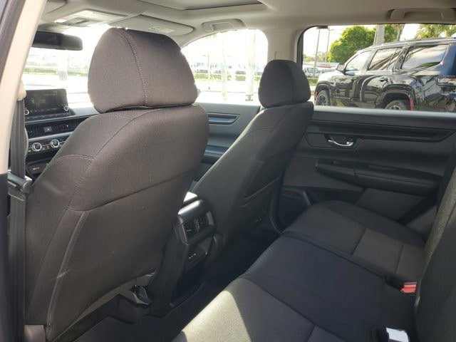Used 2025 Honda CR-V EX image 18