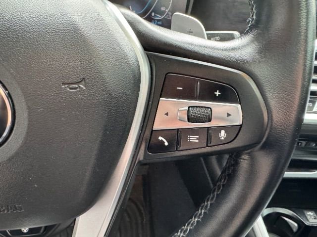 Used 2021 BMW 330e xDrive image 24