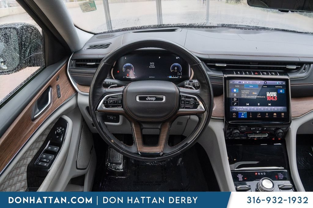 Used 2021 Jeep Grand Cherokee L Summit w/ Advanced Protech Group IV AWD/4WD image 5