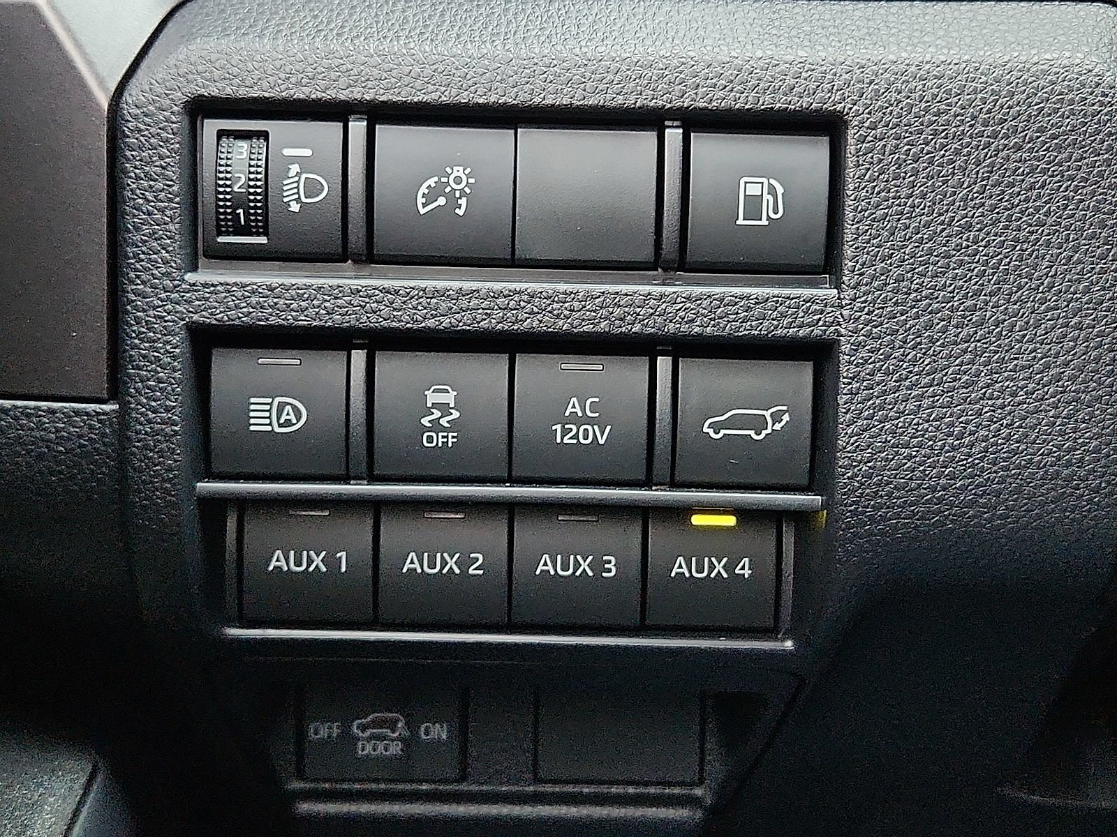 Used 2026 Toyota 4Runner TRD Off-Road Premium w/ Tow Technology Package AWD/4WD image 16