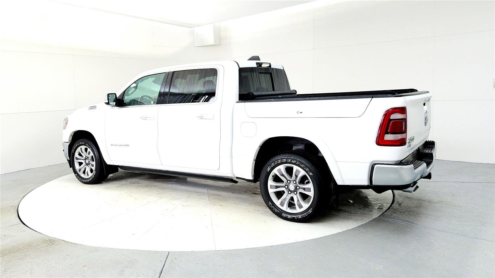 Used 2022 RAM 1500 Limited image 4