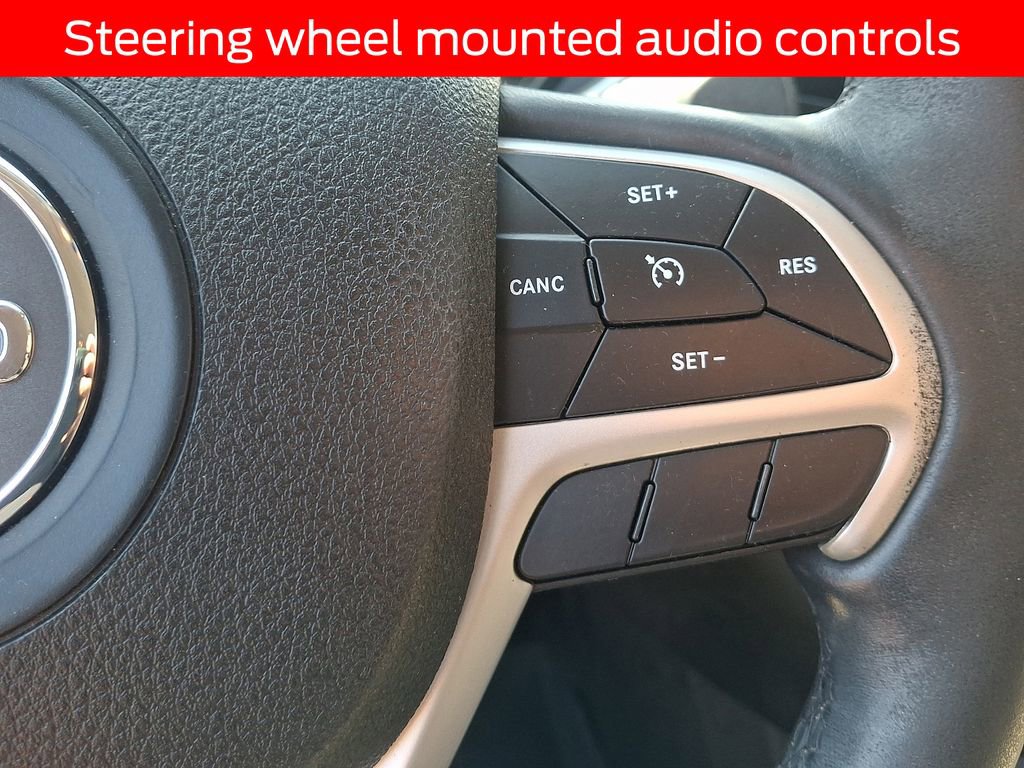 Used 2018 Jeep Cherokee Limited image 22