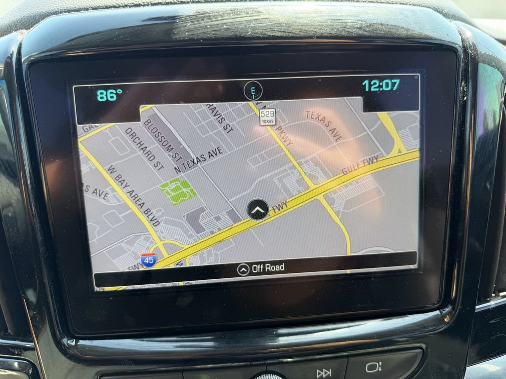 Used 2019 Chevrolet Traverse LT w/ LT Premium Package FWD image 17