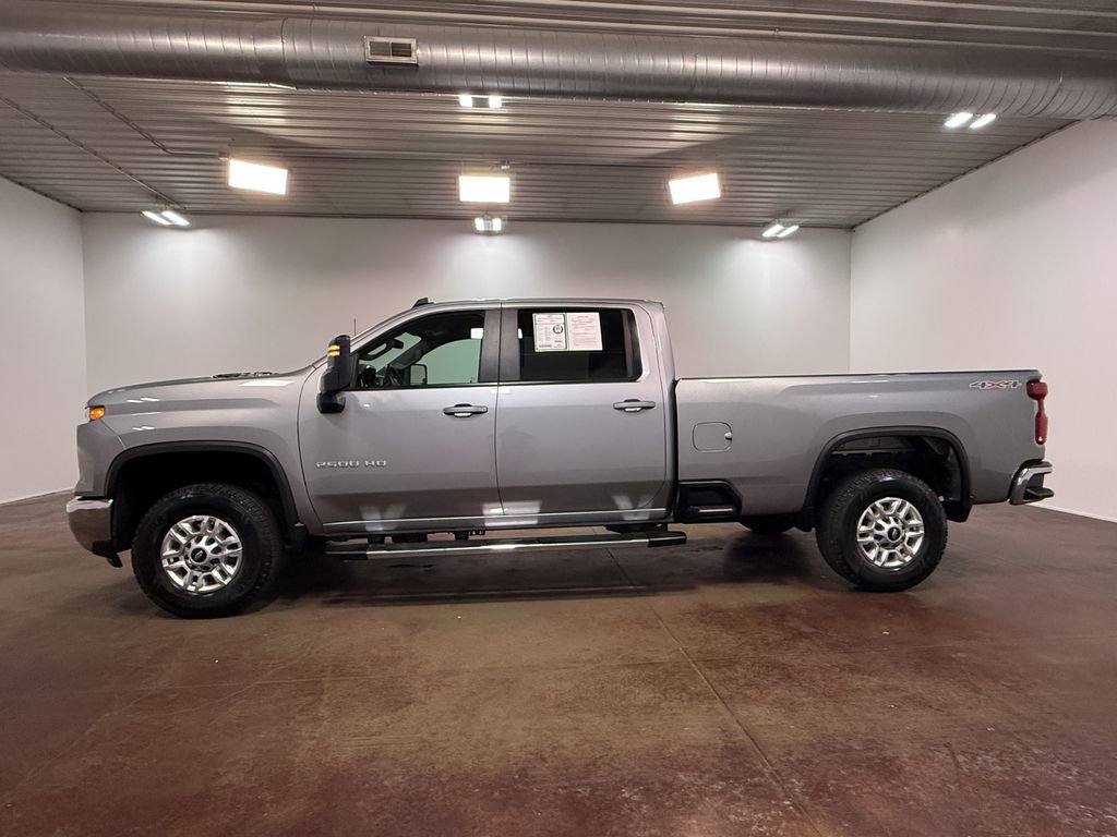 Used 2025 Chevrolet Silverado 2500 LT w/ Convenience Package AWD/4WD image 28