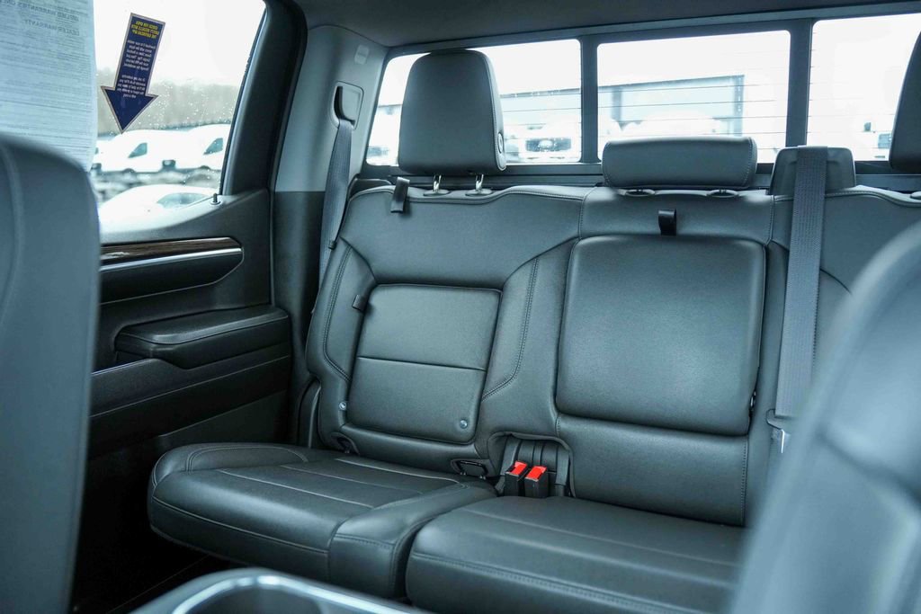 Used 2022 Chevrolet Silverado 1500 LT Trail Boss w/ Convenience Package II image 38