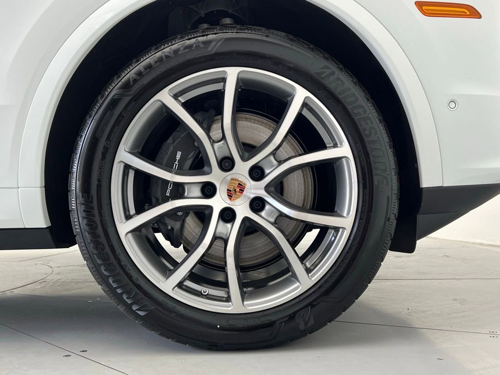 New 2026 Porsche Cayenne image 27