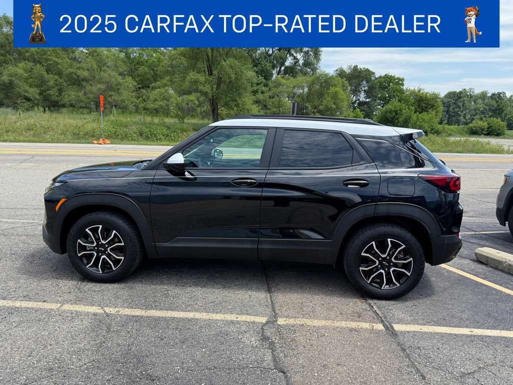 Certified 2024 Chevrolet TrailBlazer ACTIV w/ Convenience Package AWD/4WD image 2