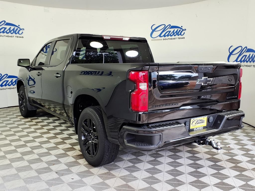 Used 2023 Chevrolet Silverado 1500 Custom w/ LPO, Dark Essentials Package RWD image 2