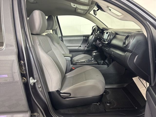 Used 2023 Toyota Tacoma SR AWD/4WD image 4