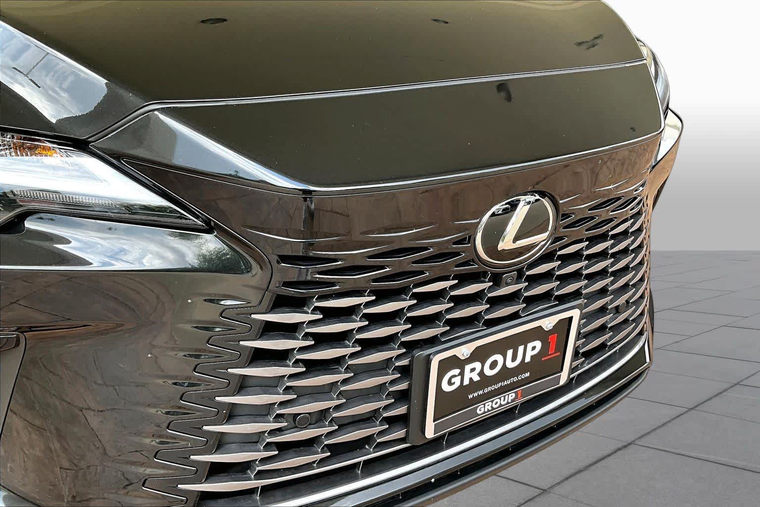 Used 2026 Lexus RX 350 Premium w/ Convenience Package FWD image 27