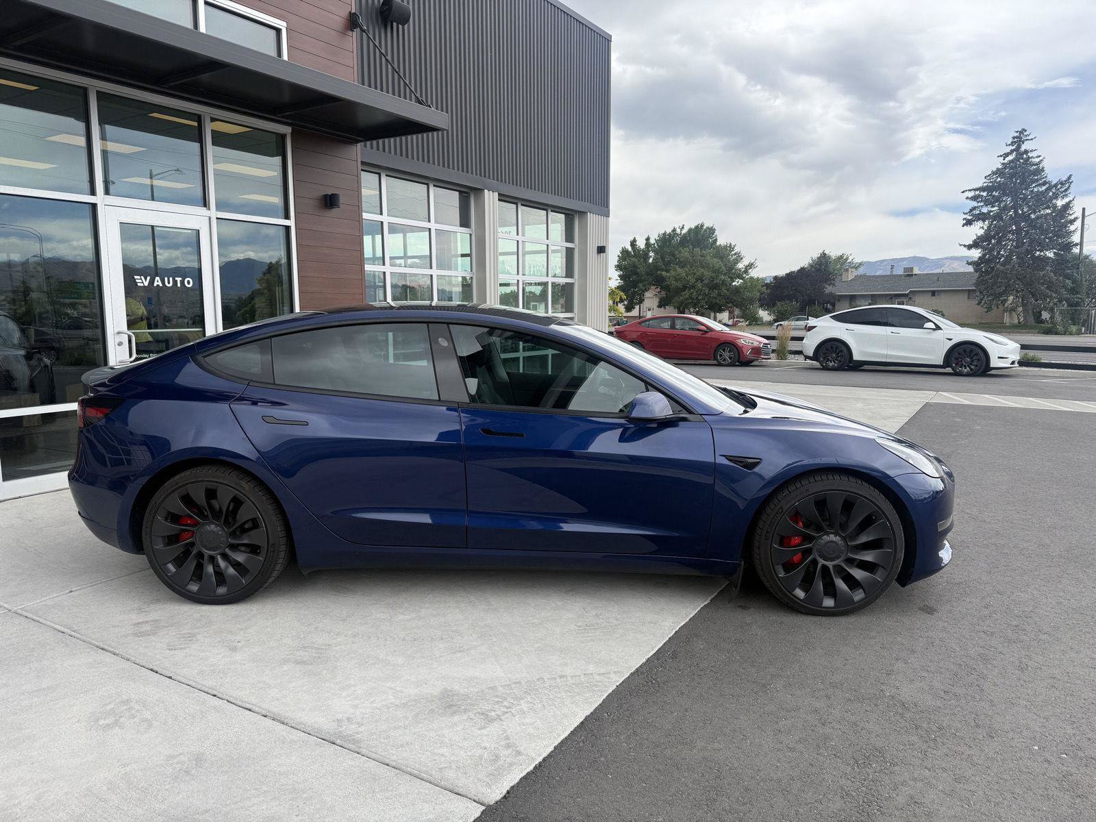 Used 2023 Tesla Model 3 Performance AWD/4WD image 9