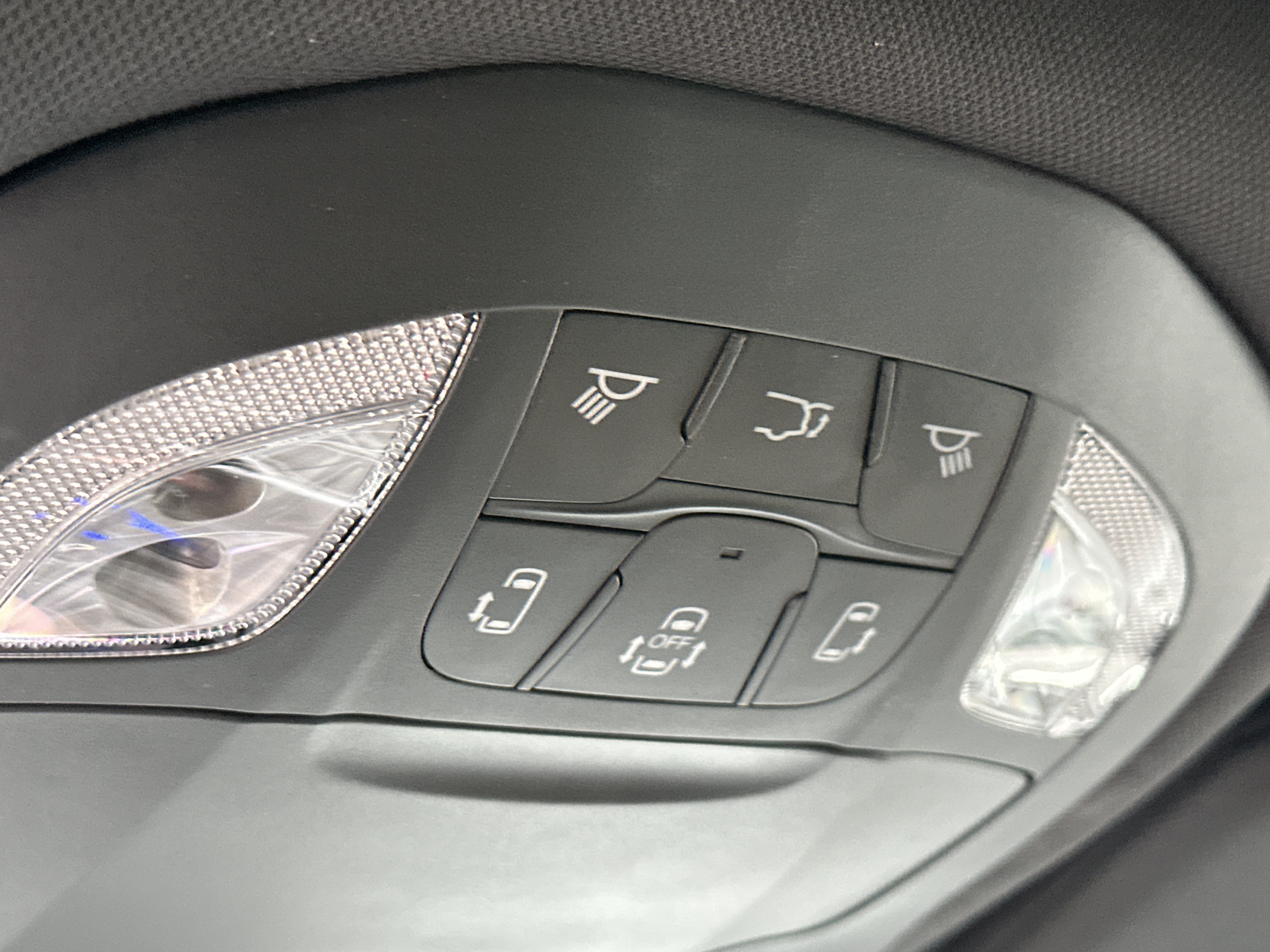 New 2027 Chrysler Pacifica Limited FWD image 13