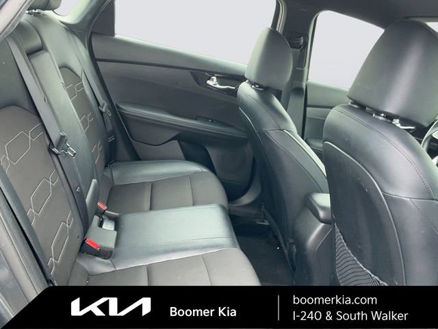 Certified 2024 Kia Forte GT-Line image 12