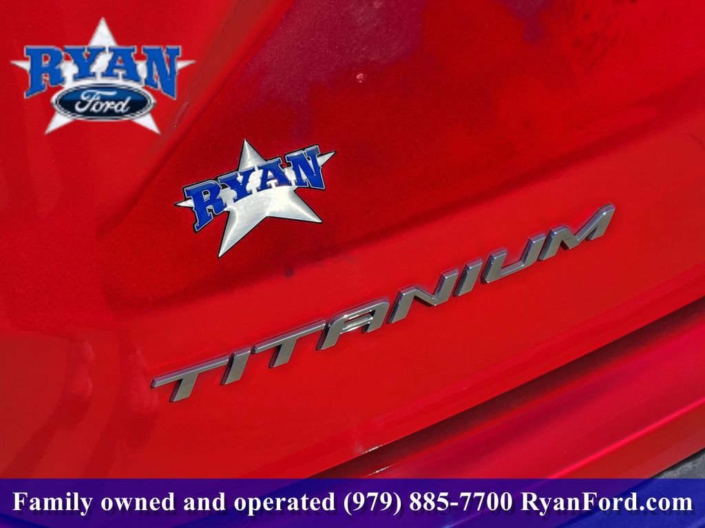 Certified 2022 Ford Edge Titanium w/ Equipment Group 301A AWD/4WD image 8