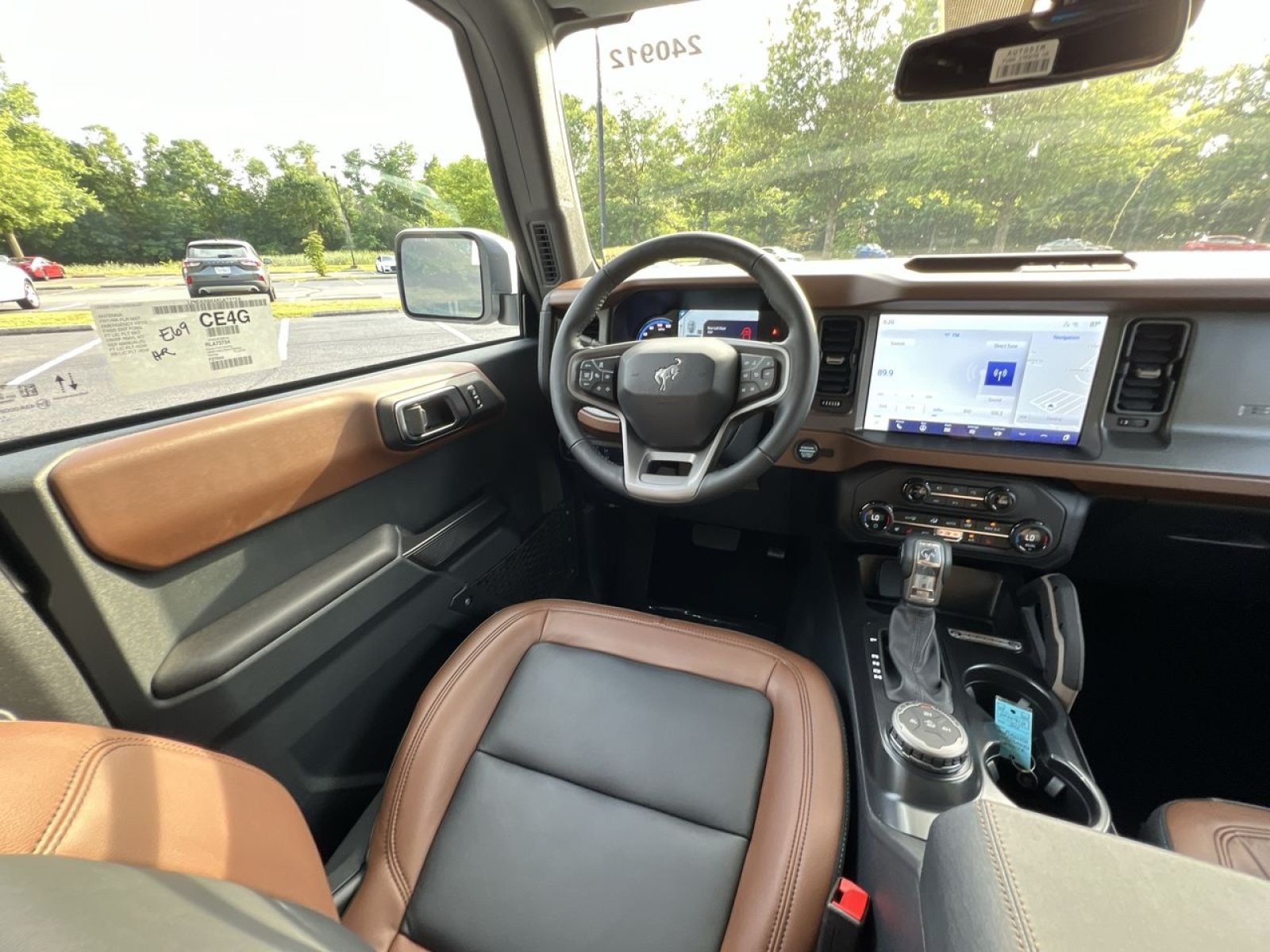 Used 2024 Ford Bronco Outer Banks AWD/4WD image 20