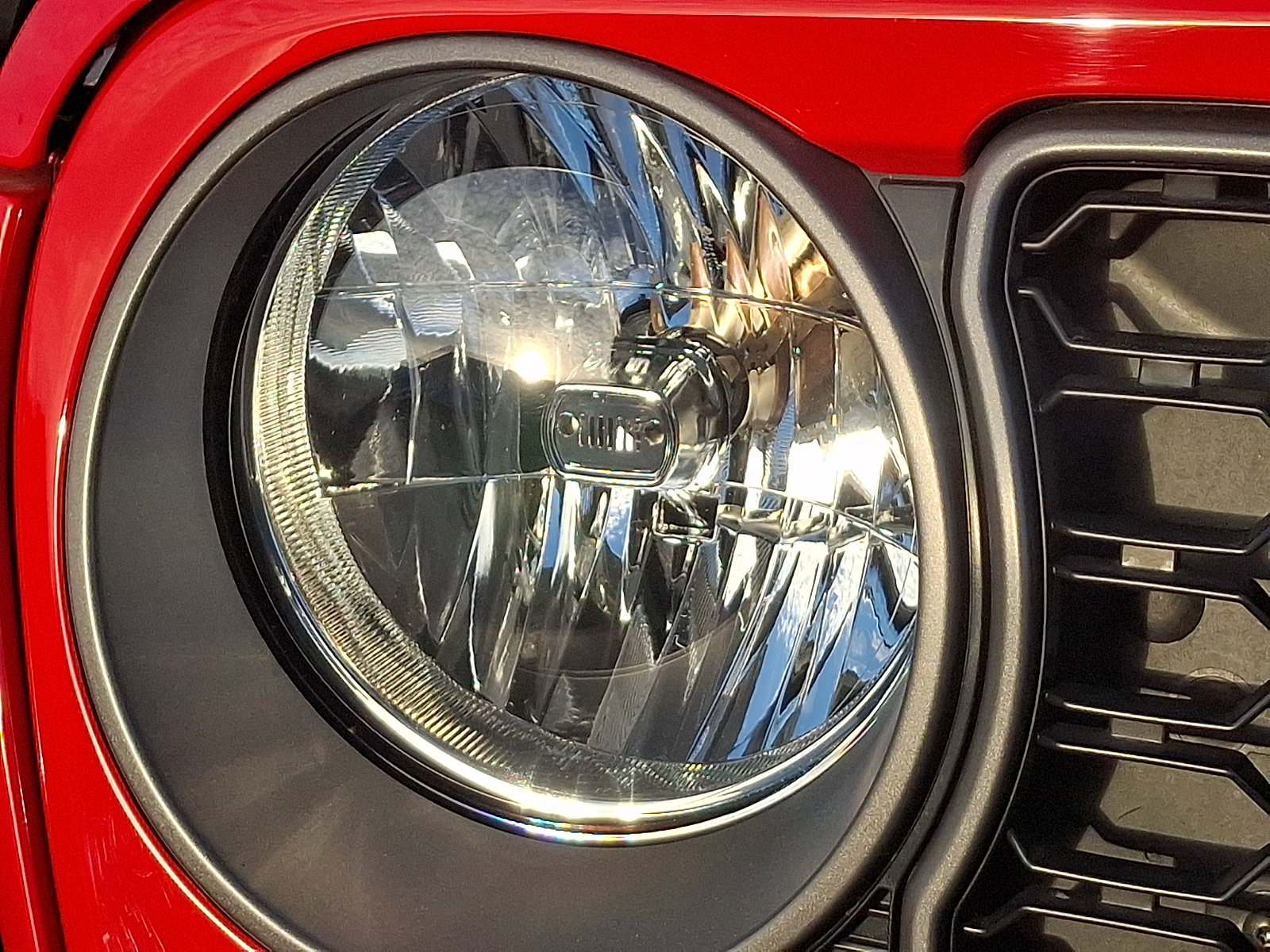 Used 2025 Jeep Wrangler Unlimited Sport image 8