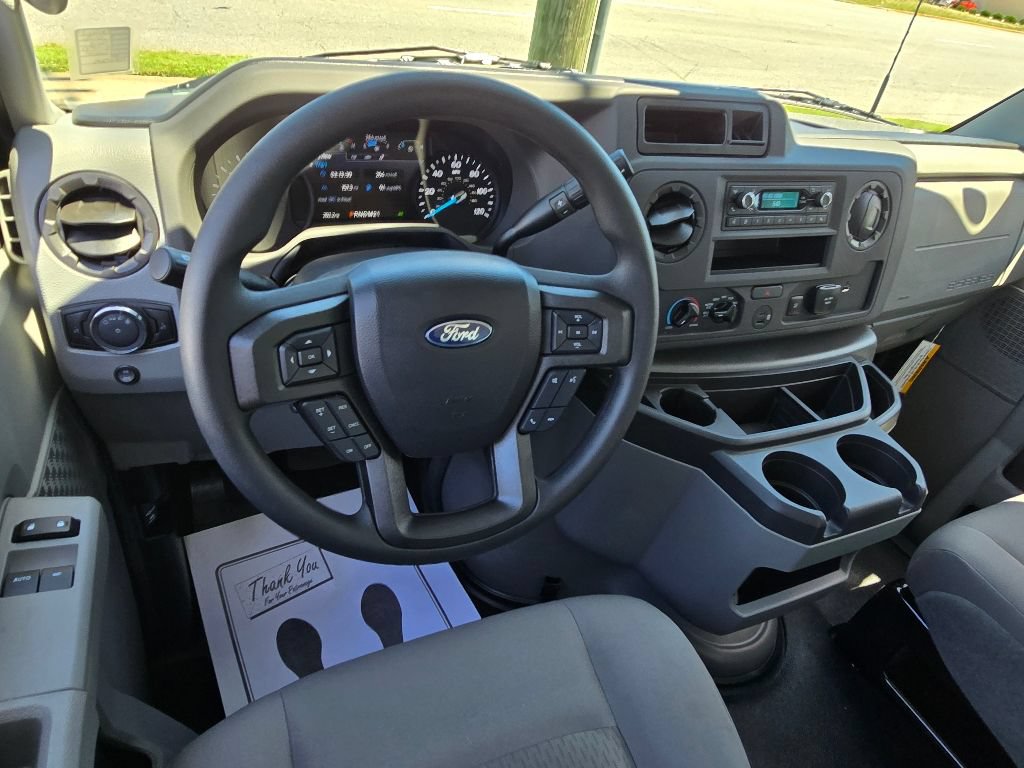 New 2026 Ford E-450 and Econoline 450 Super Duty w/ Interior Upgrade Package RWD image 3