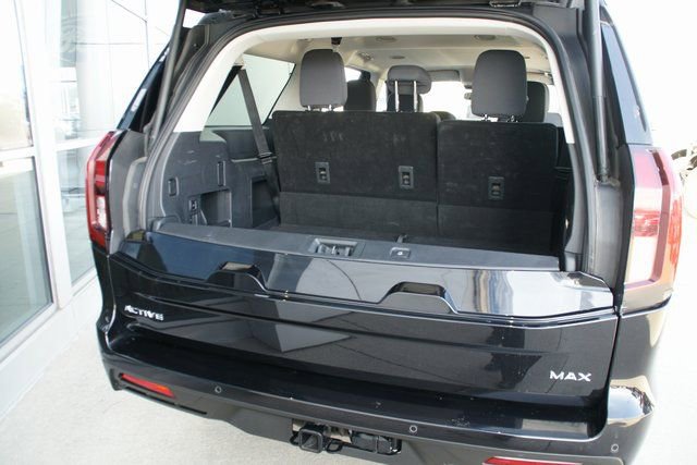 Used 2025 Ford Expedition Max Active image 28