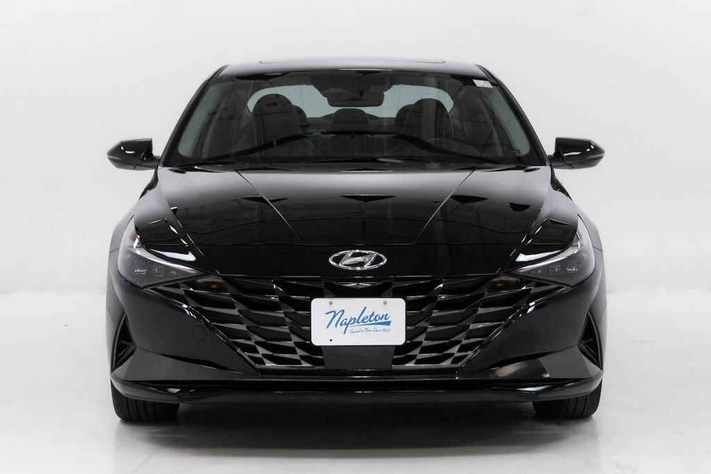 Used 2023 Hyundai Elantra Limited FWD image 6