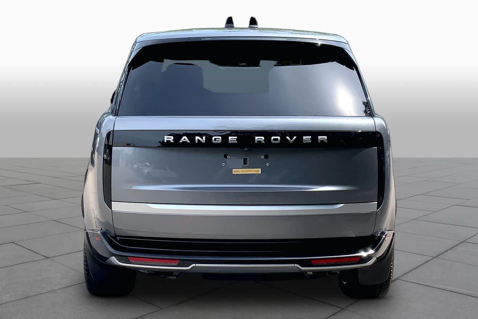 Used 2024 Land Rover Range Rover Autobiography AWD/4WD image 5