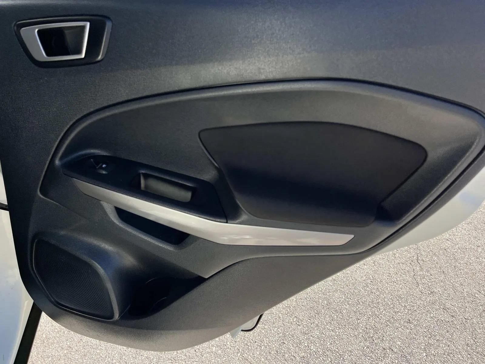 Used 2021 Ford EcoSport SE FWD image 21