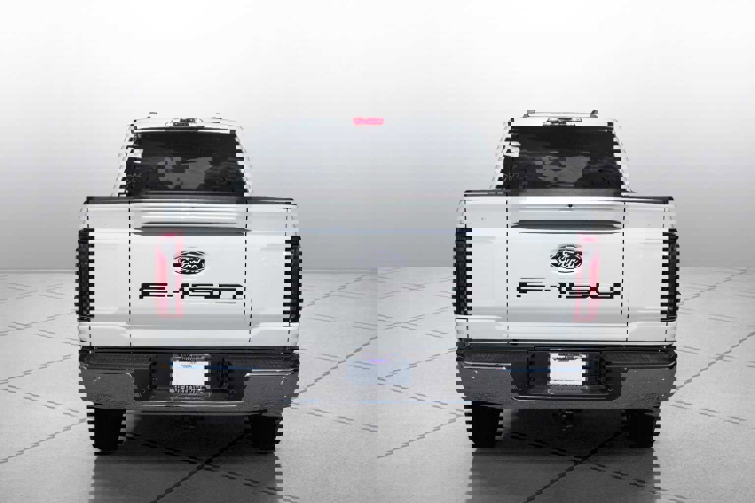 New 2025 Ford F150 Lariat w/ Equipment Group 502A High image 3